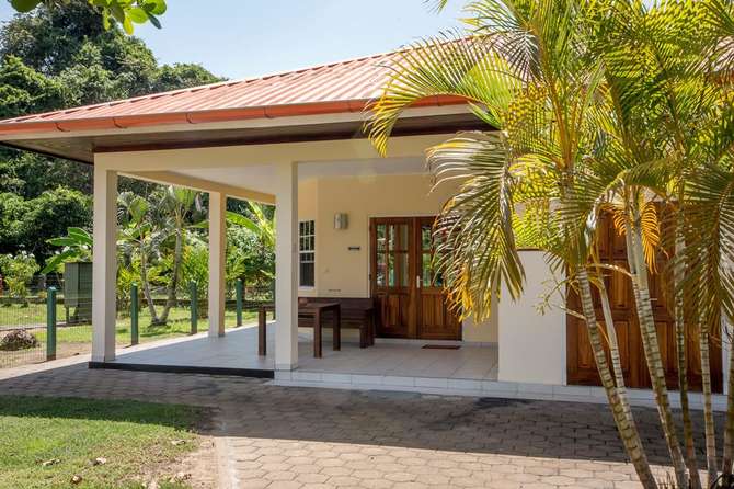 Vakantieresort Surinat-mei 2025