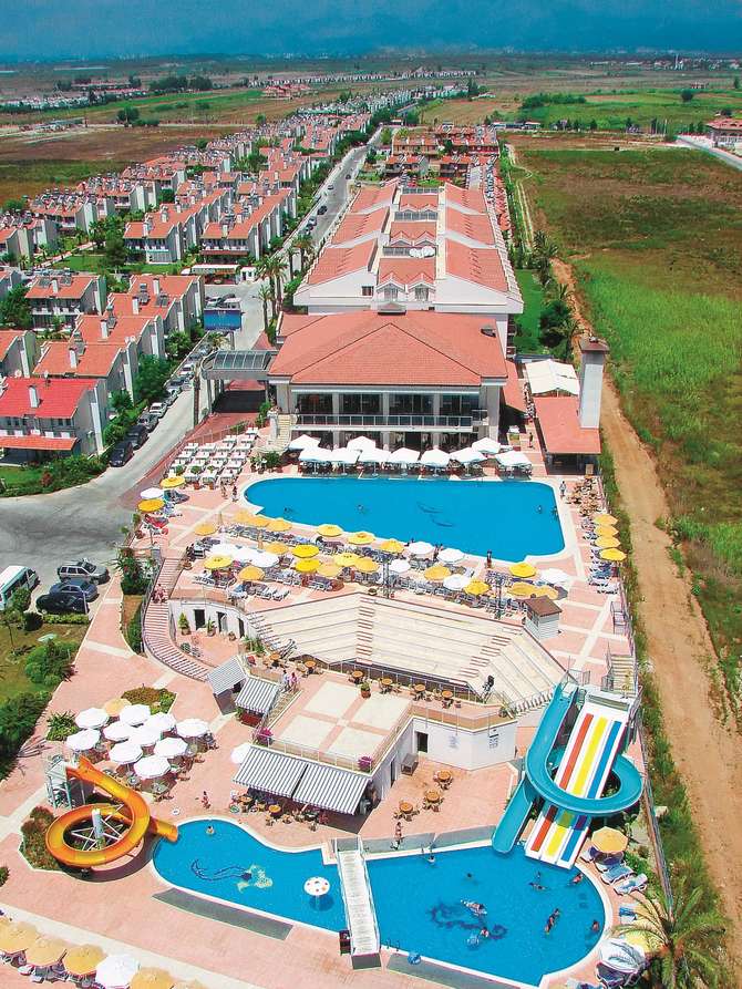 Vera Seagate Resort-mei 2025