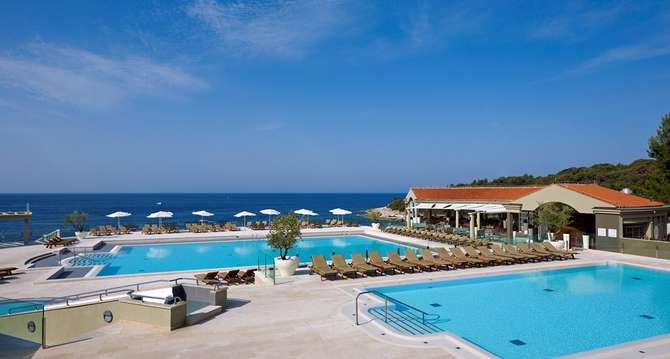 Verudela Beach Villa Resort-mei 2025