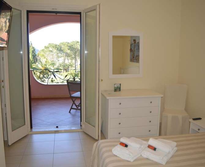 Villa Laura Resort-mei 2025