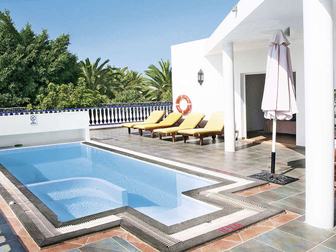 Villas Del Mar-mei 2025