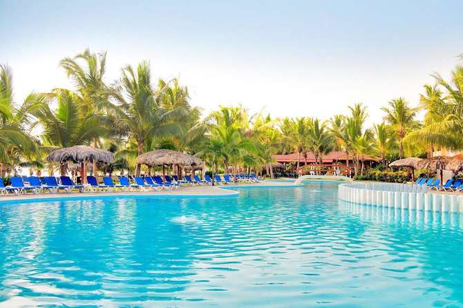 Viva Wyndham Tangerine-mei 2025