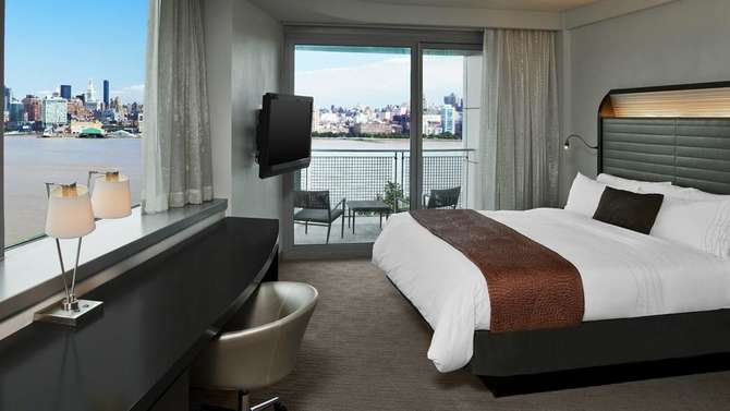 W Hoboken Hotel-mei 2025