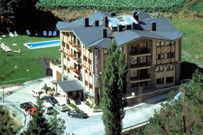 Xalet Verdu Husa Hotel-mei 2025