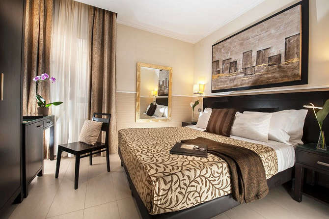 Yes Hotel-mei 2025
