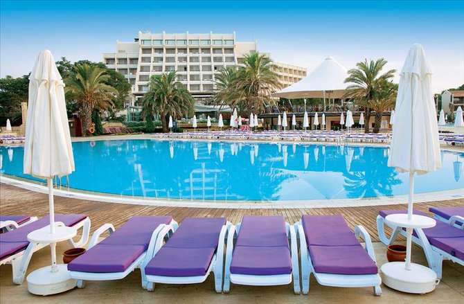 Zeynep Resort-mei 2025